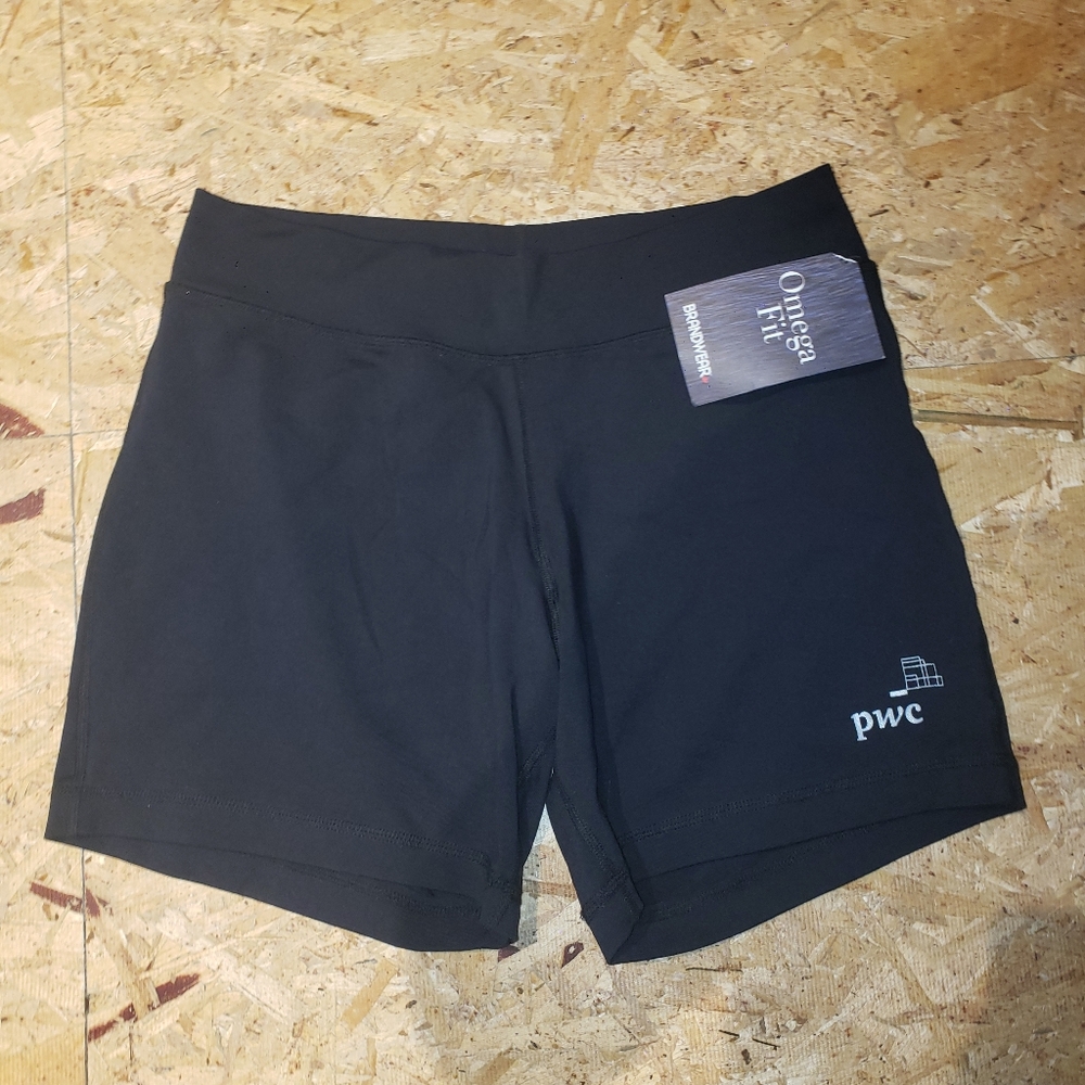 Omega Black Women's Athletic Shorts Size L